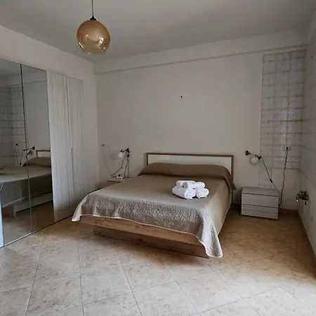 Apartament Cconforthotels Dimora Cavour 3*